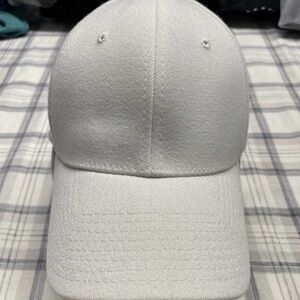 Classic Blank White Small Stretch Fit Hat